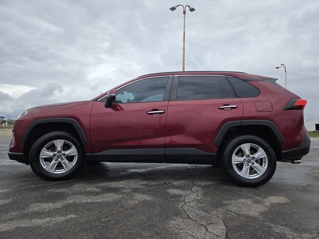 Used 2020 Toyota RAV4 Limited image 21