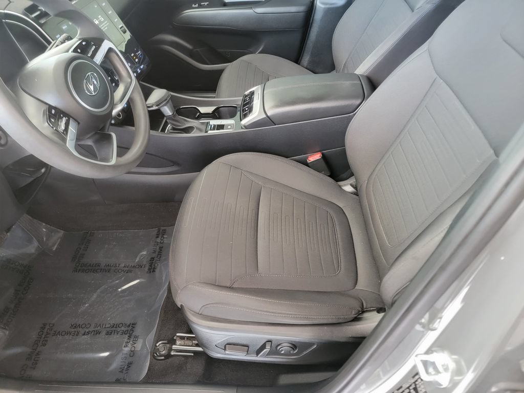 Used 2024 Hyundai Santa Cruz SEL FWD image 11