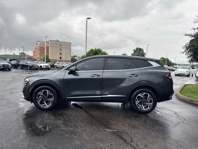 Used 2024 Kia Sportage LX FWD image 6