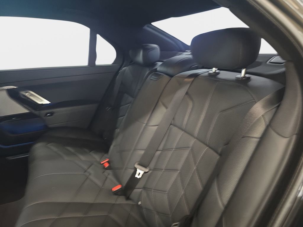 Certified 2023 BMW 760i xDrive image 14
