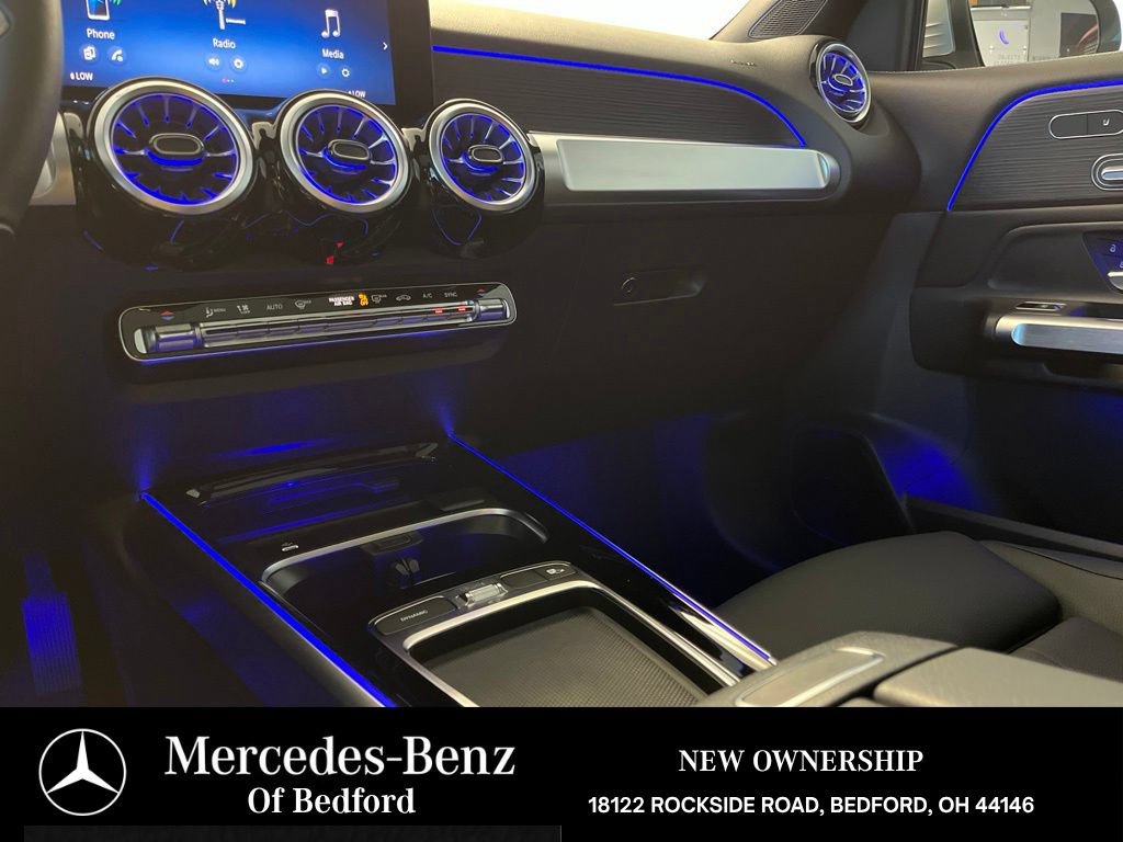 Used 2026 Mercedes-Benz GLB 250 4MATIC image 32