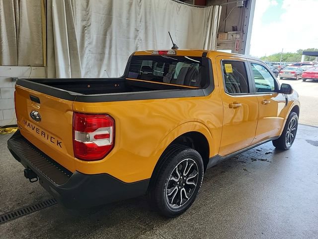 Used 2022 Ford Maverick Lariat w/ Lariat Luxury Package FWD image 2