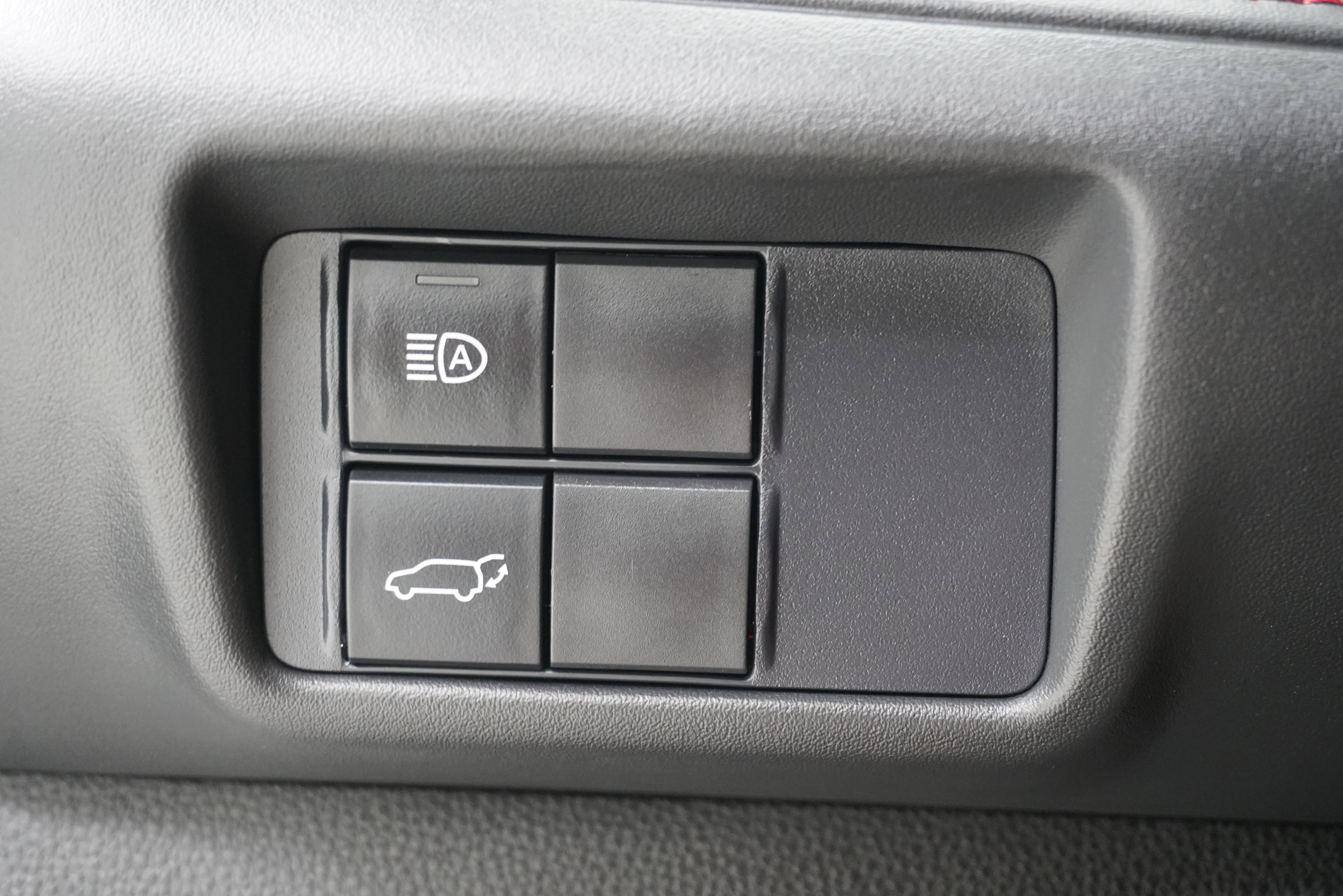Used 2021 Toyota Highlander XSE AWD/4WD image 26