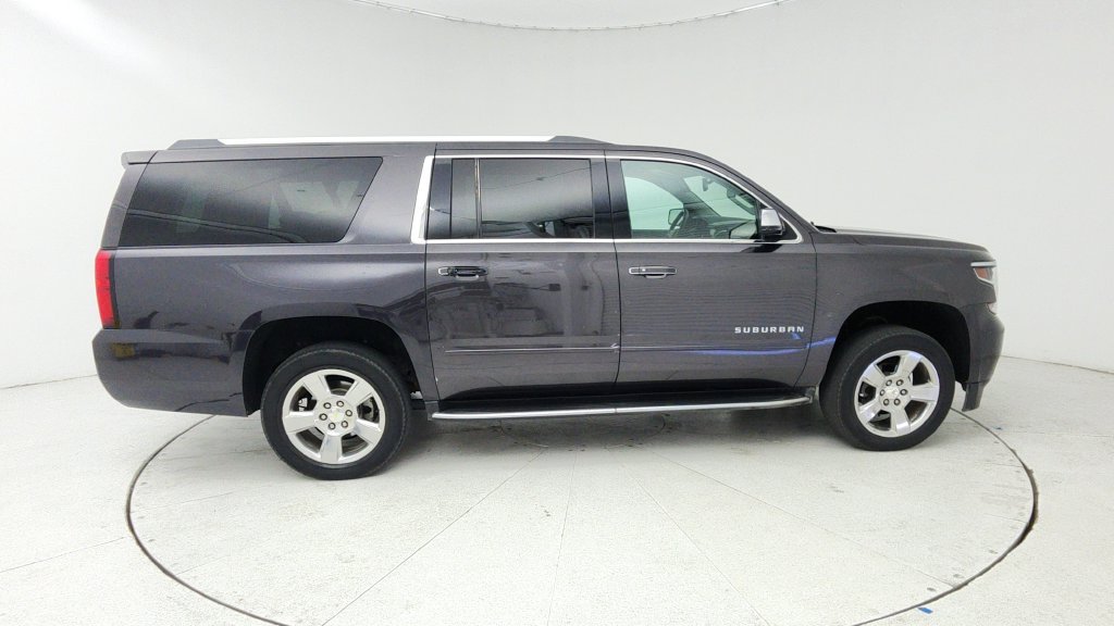 Used 2018 Chevrolet Suburban Premier RWD image 8
