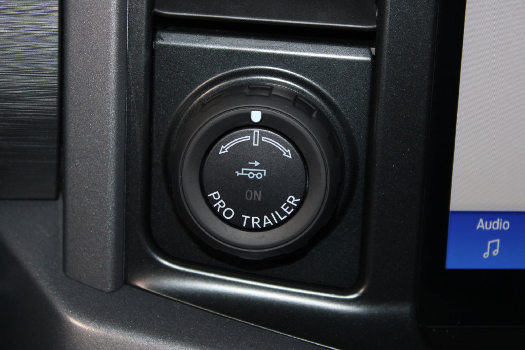 Used 2025 Ford F150 XLT w/ Equipment Group 302A MID AWD/4WD image 41