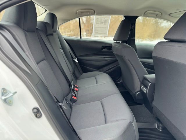 Used 2026 Toyota Corolla LE image 18