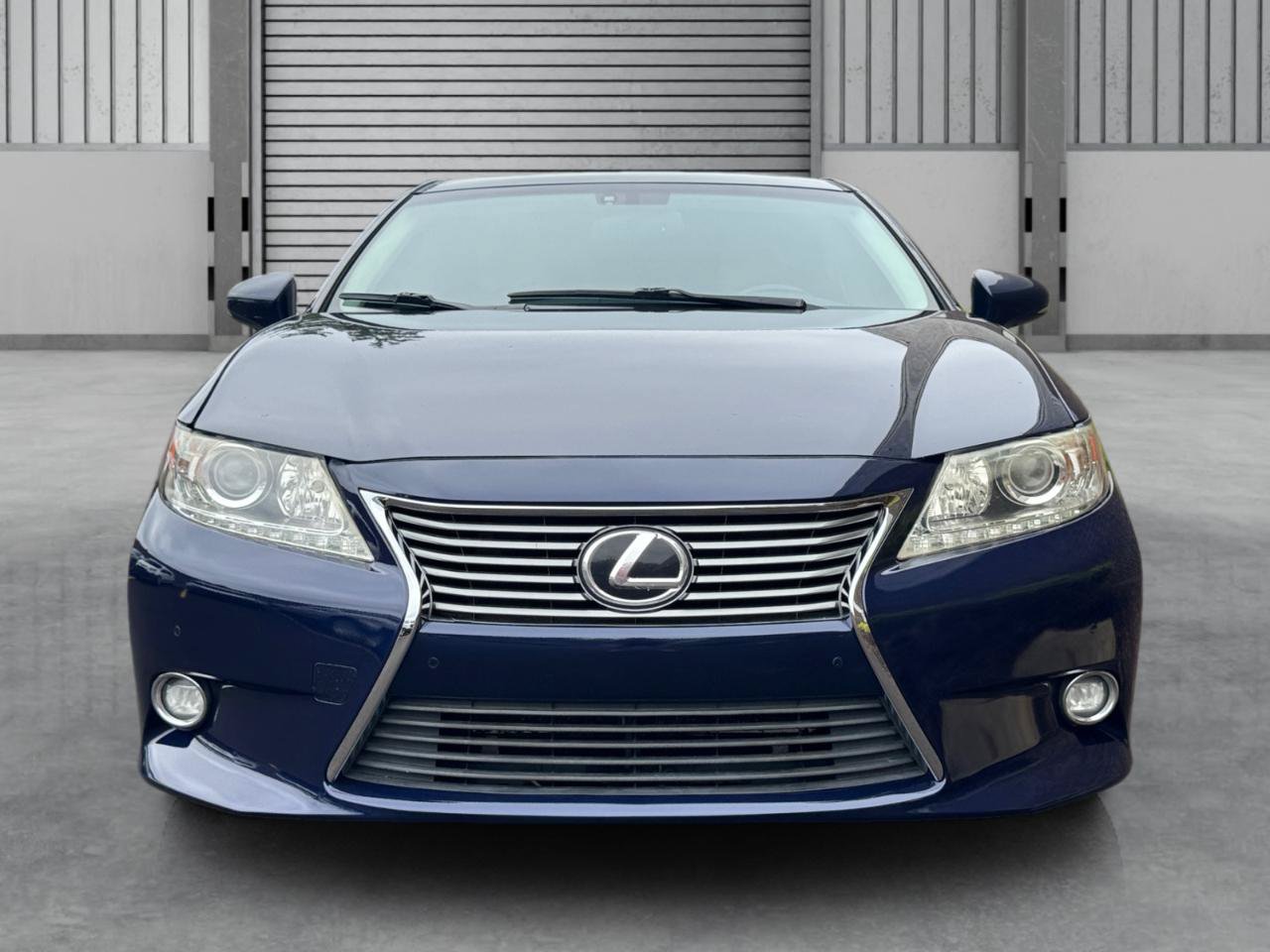 Used 2014 Lexus ES 350 w/ Luxury Package FWD image 9