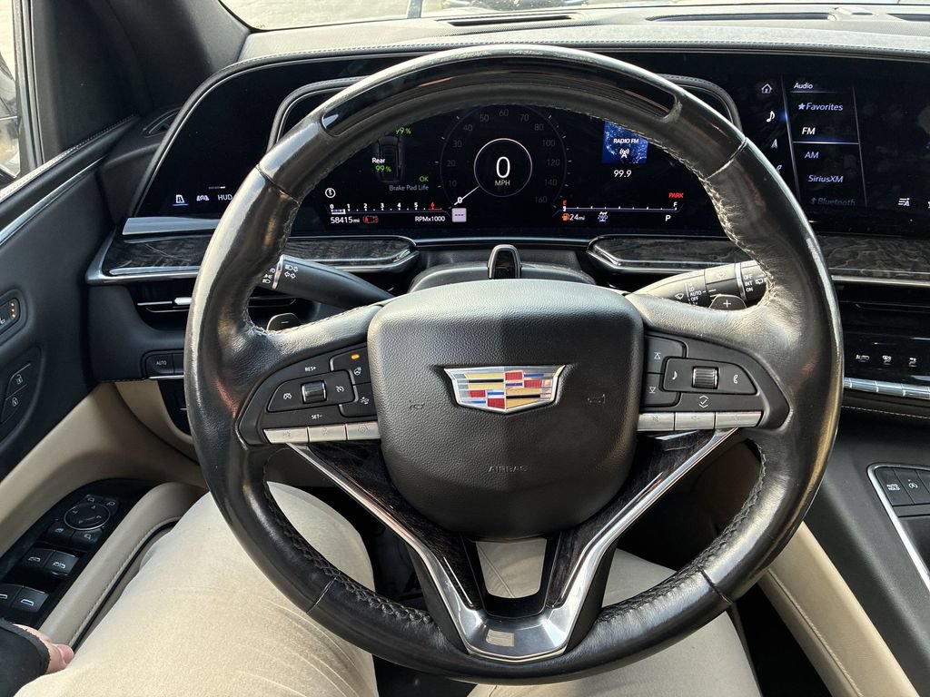 Used 2023 Cadillac Escalade Premium Luxury w/ Performance Package AWD/4WD image 14