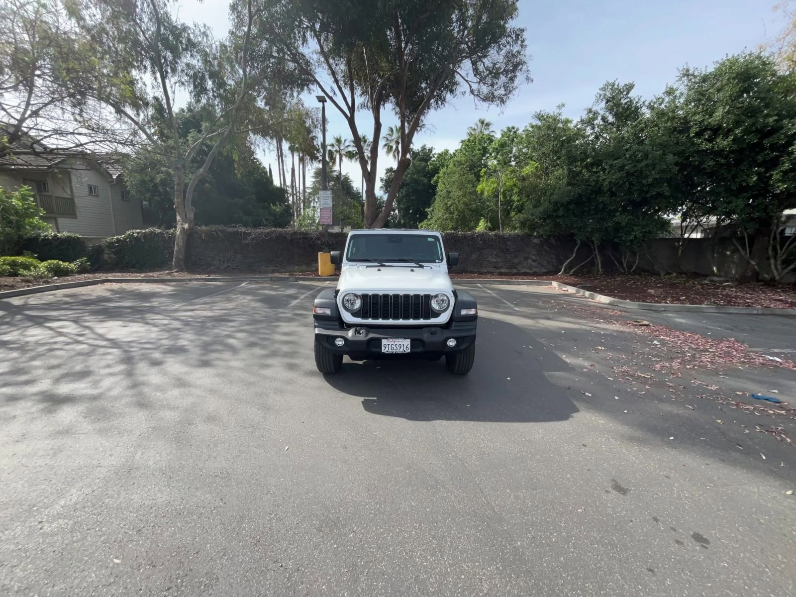 Used 2025 Jeep Wrangler Unlimited Sport AWD/4WD image 16