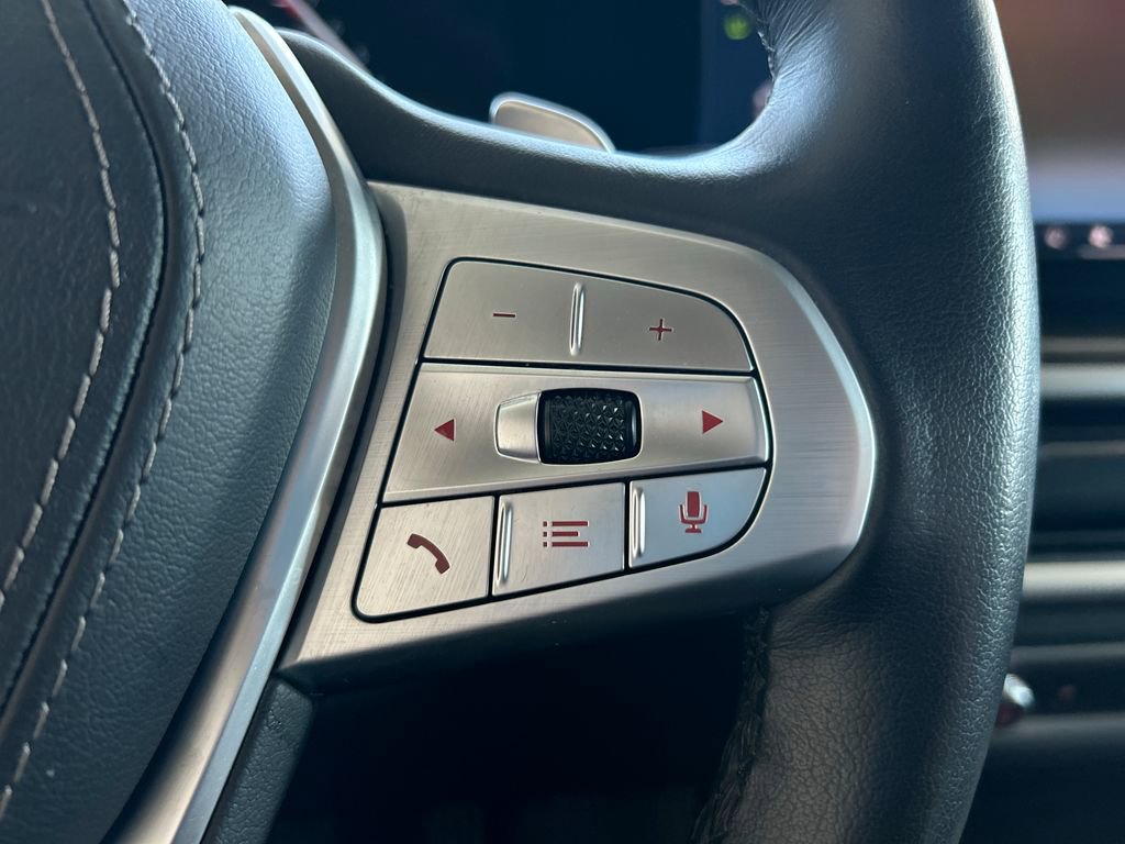 Used 2025 BMW X7 xDrive40i image 20