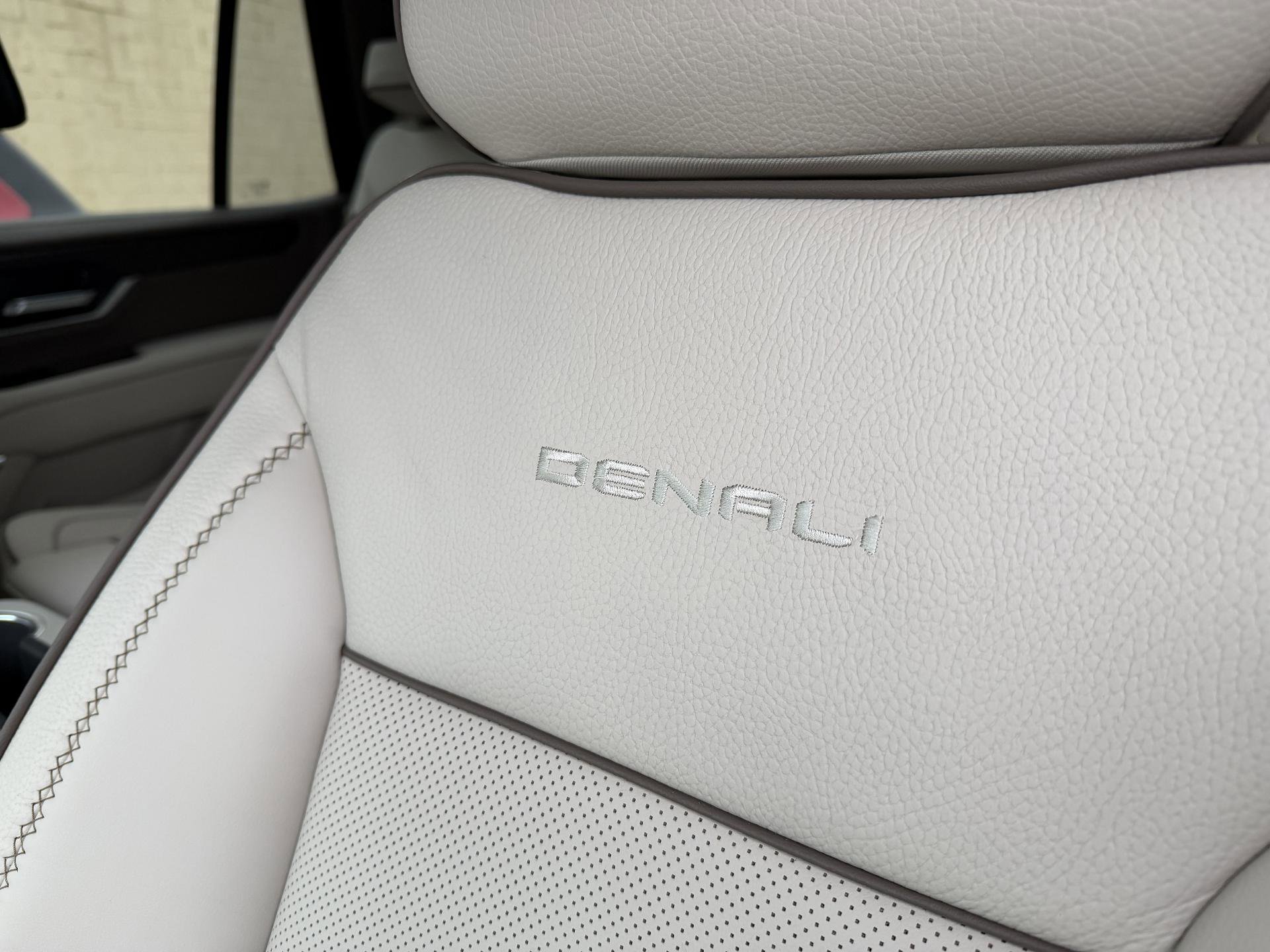 New 2026 GMC Yukon Denali image 19