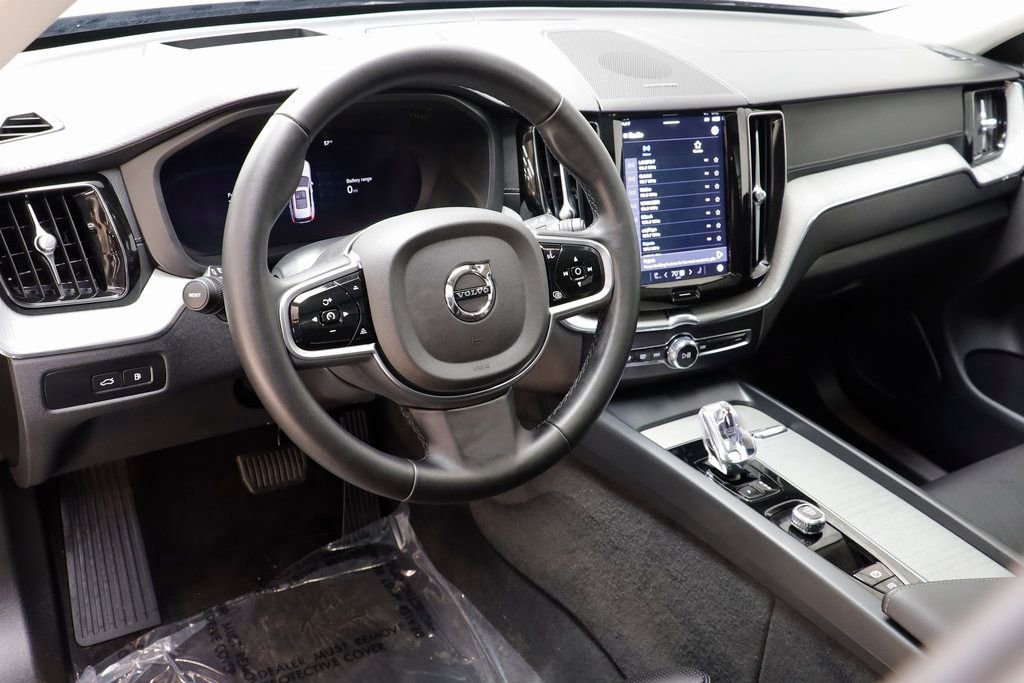 Used 2025 Volvo XC60 T8 Ultra w/ Protection Package Premier image 7
