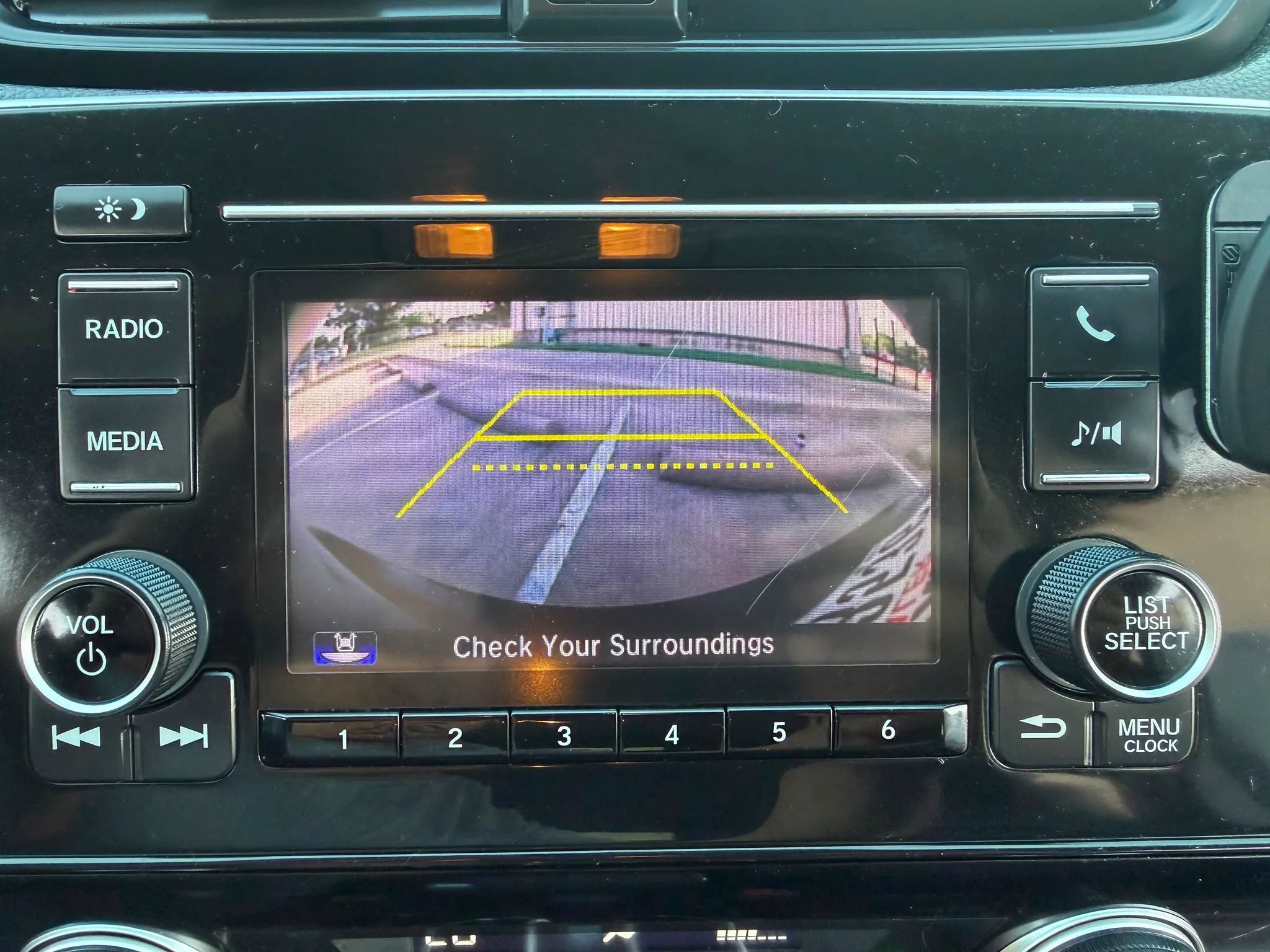 Used 2018 Honda CR-V LX image 20