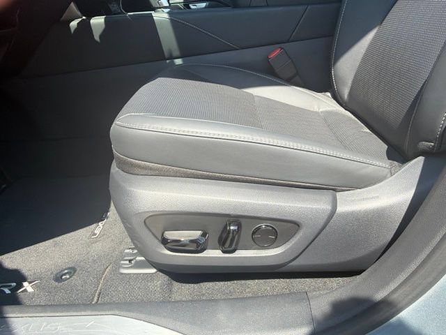 Used 2024 Lexus RX 350 Premium Plus w/ Convenience Package FWD image 9