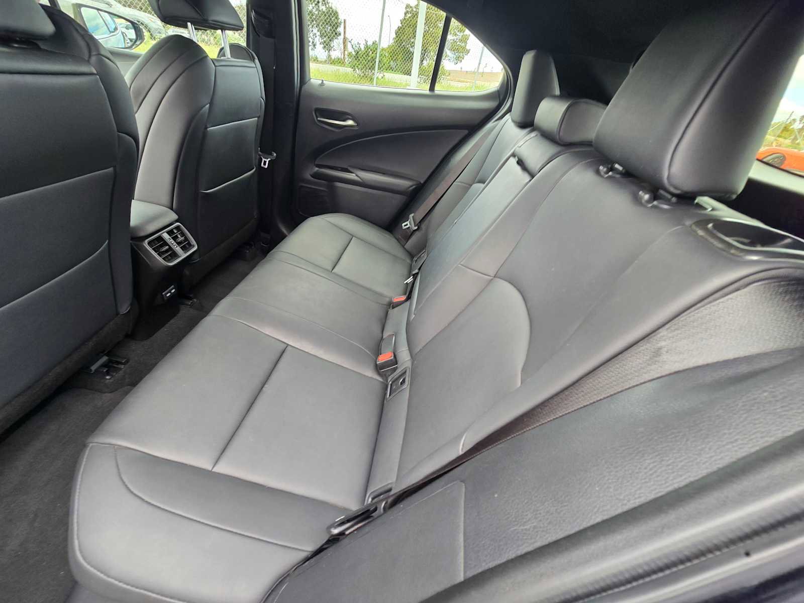 Used 2022 Lexus UX 250h F Sport w/ Accessory Package (Z2) image 20