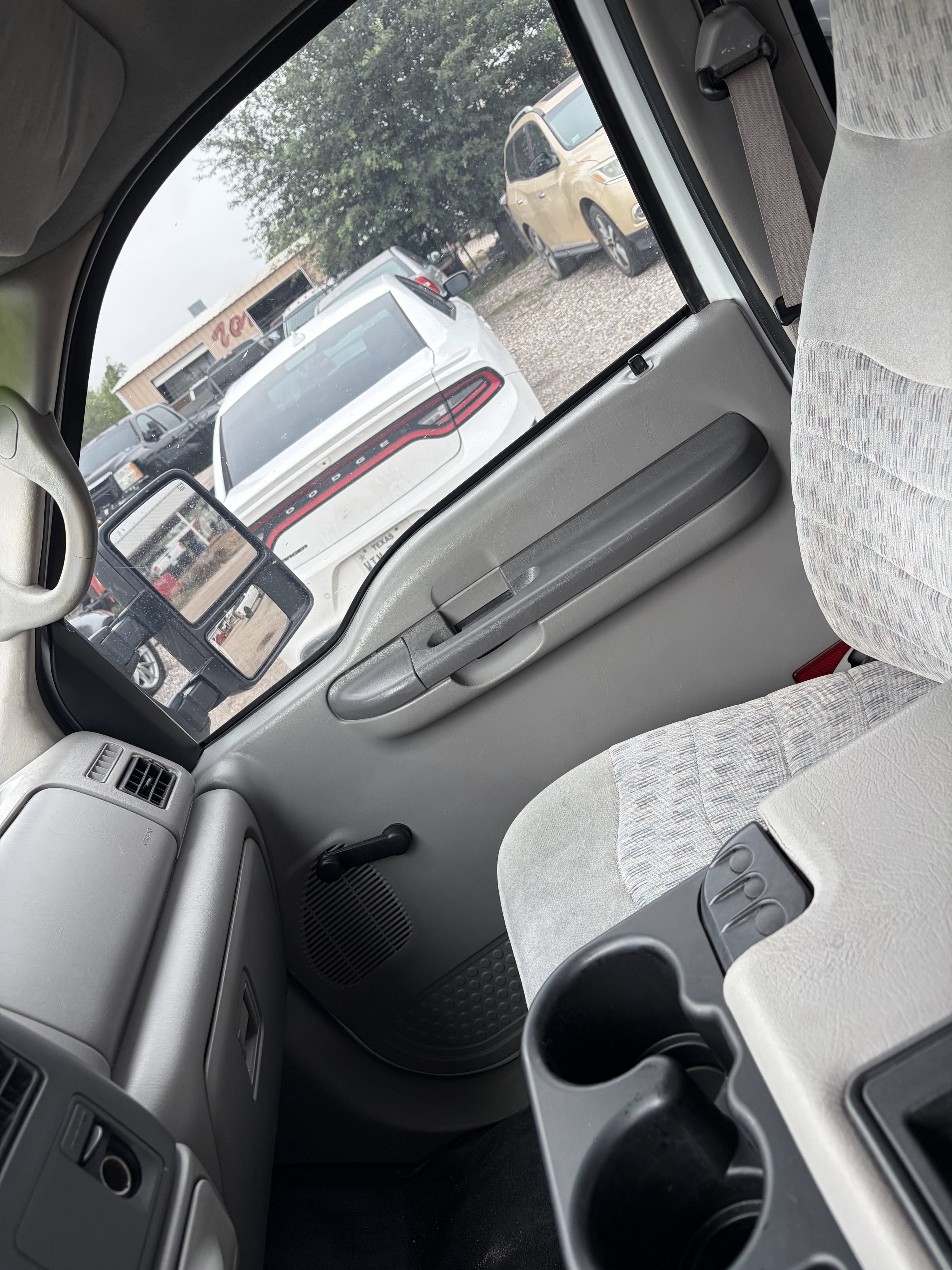 Used 2001 Ford F350 XL RWD image 14