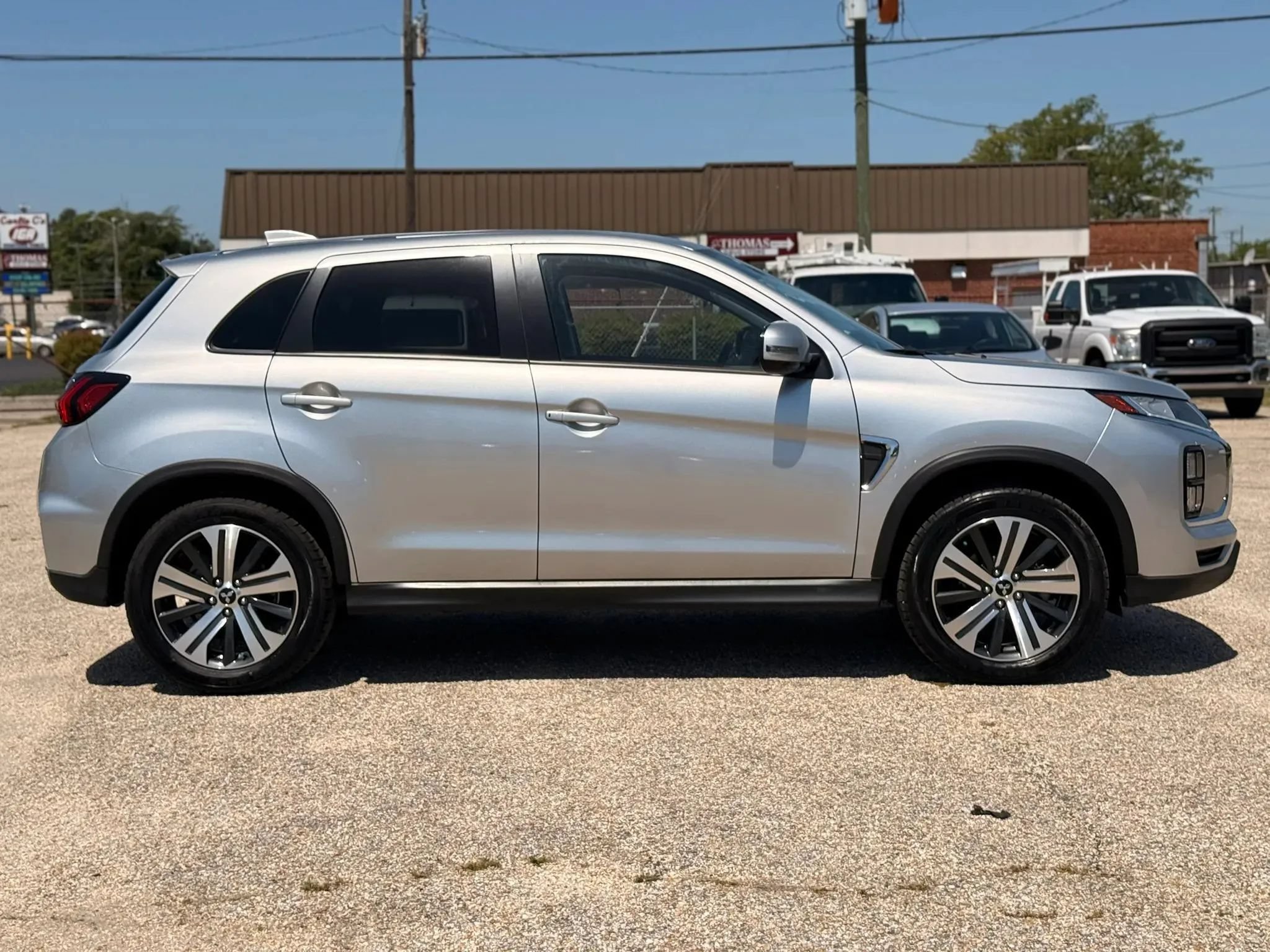Used 2023 Mitsubishi Outlander Sport SE AWD/4WD image 10