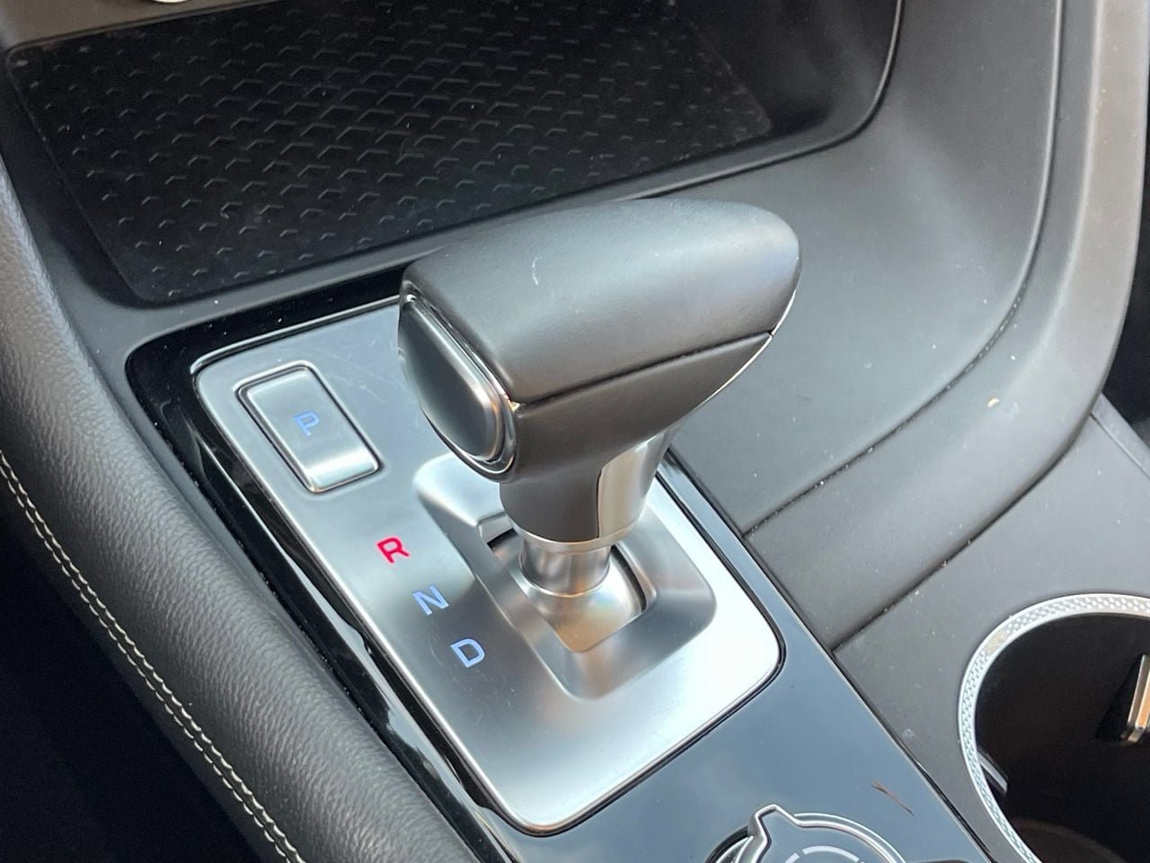 Used 2026 Genesis G70 2.5T RWD image 11