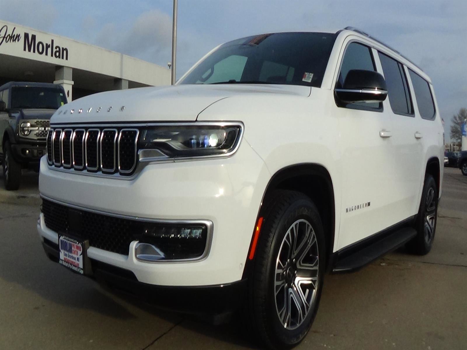 Certified 2025 Jeep Wagoneer L 4WD image 2