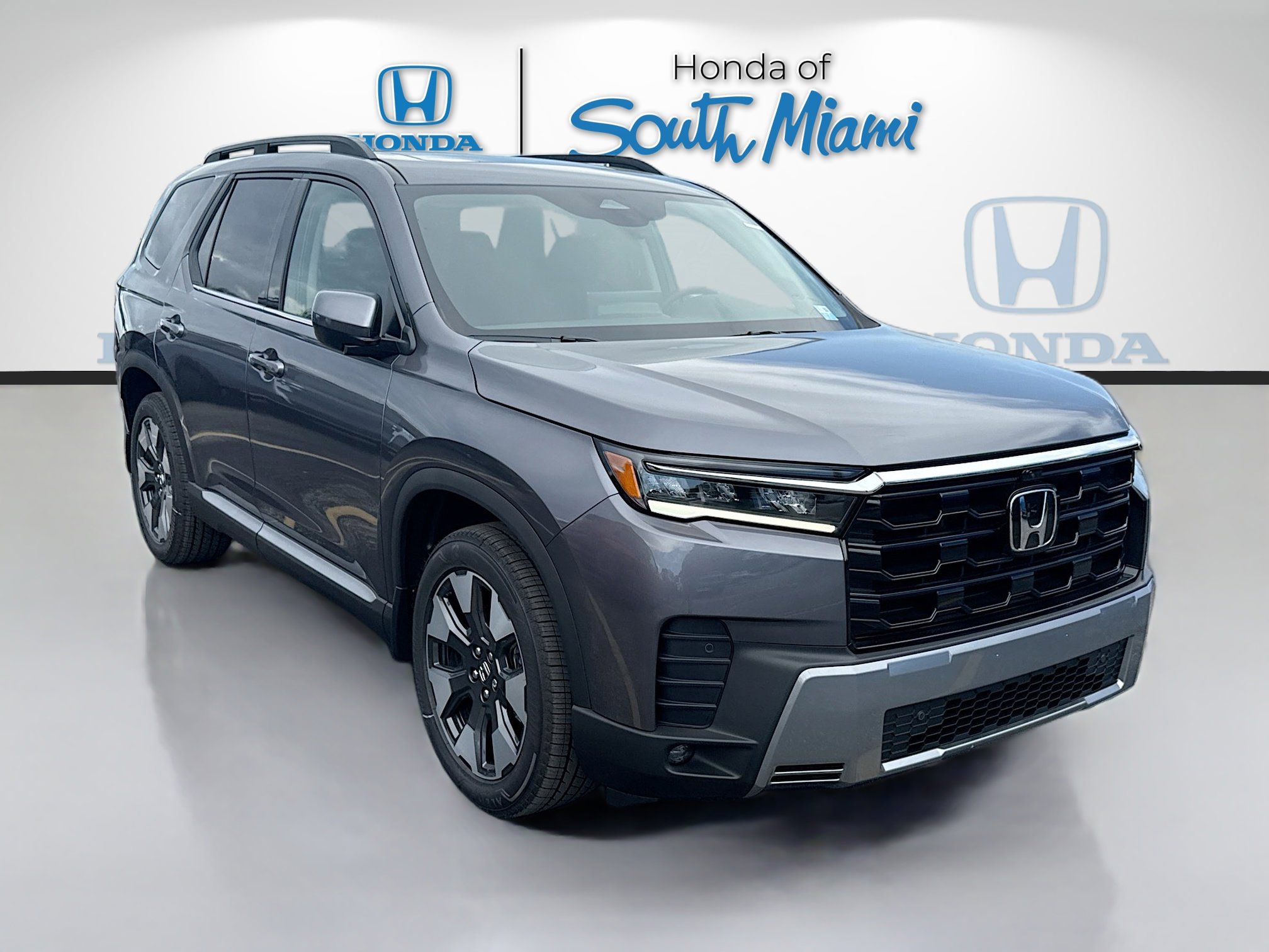 New 2026 Honda Pilot Touring image 1