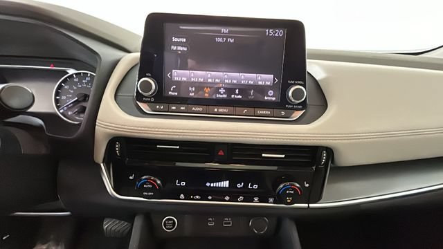 Used 2021 Nissan Rogue SV AWD/4WD image 23