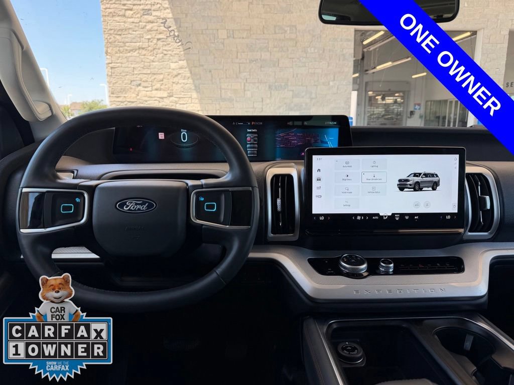 Used 2025 Ford Expedition Max Active AWD/4WD image 6