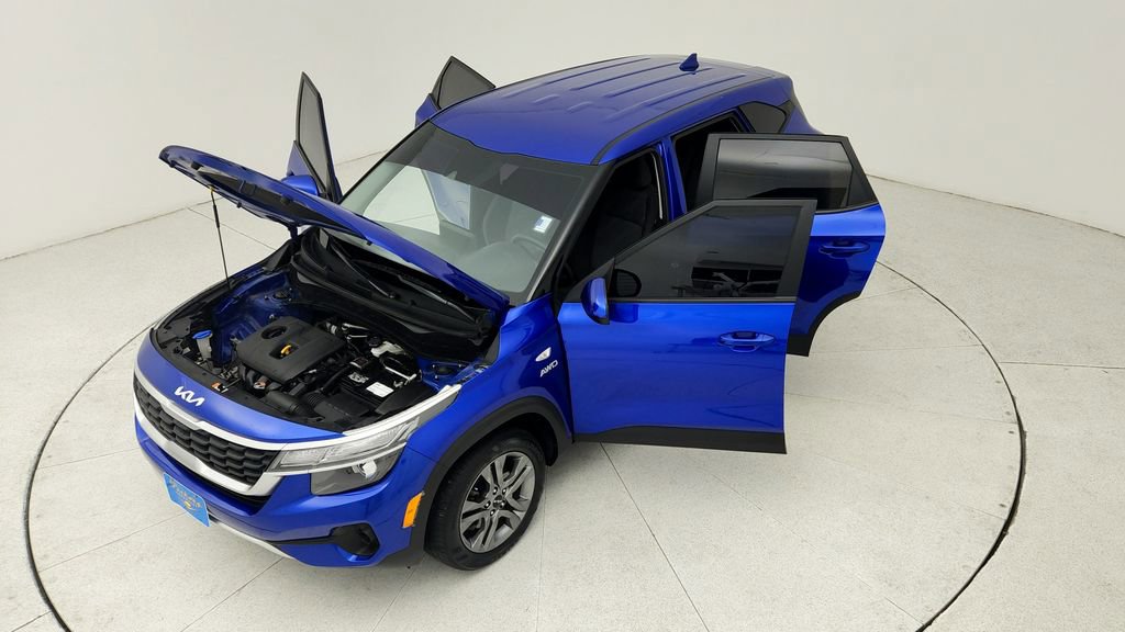 Used 2023 Kia Seltos LX image 42