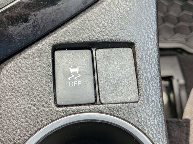 Used 2017 Toyota Corolla LE FWD image 21