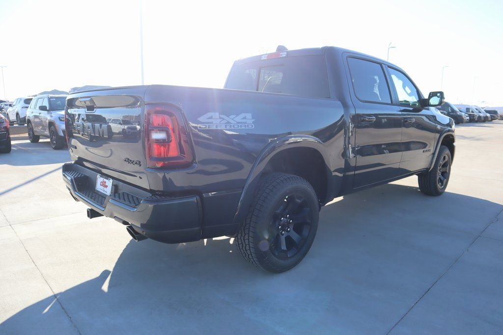 New 2026 RAM 1500 4x4 Crew Cab image 21