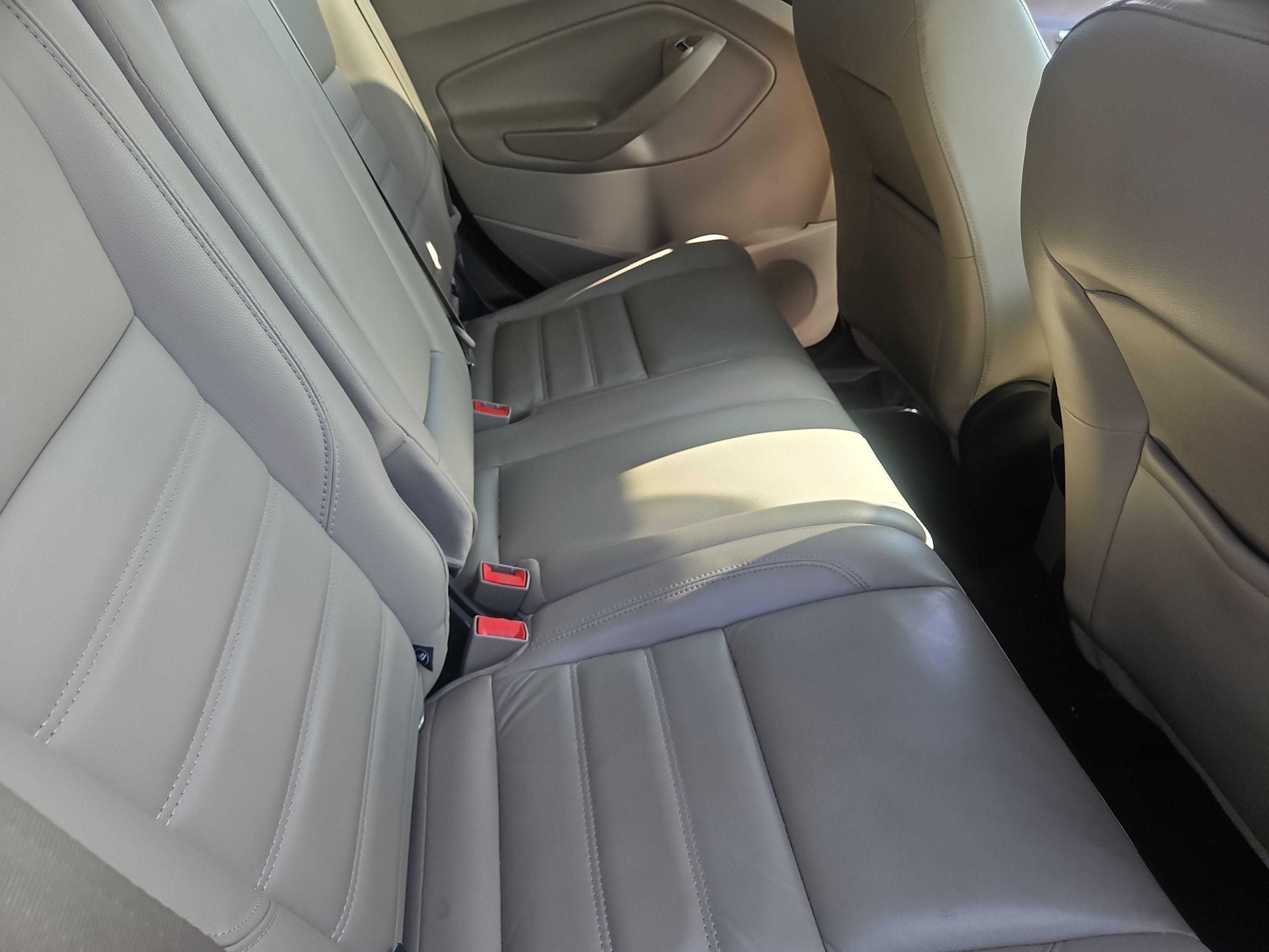 Used 2017 Ford Escape Titanium FWD image 21