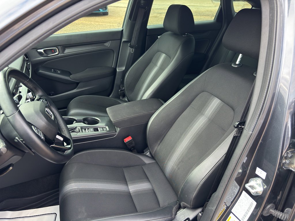 Used 2025 Honda Civic Sport image 30
