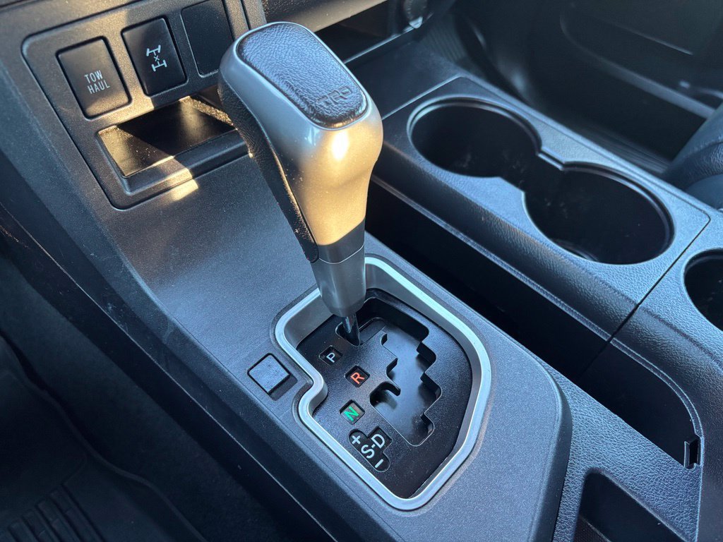 Used 2018 Toyota Sequoia TRD Sport AWD/4WD image 36