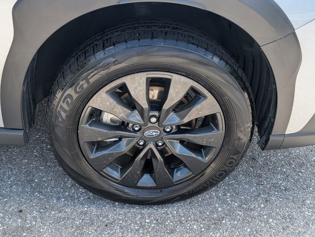 Used 2023 Subaru Outback Onyx Edition AWD/4WD image 20