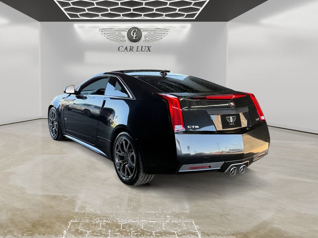 Used 2015 Cadillac CTS V image 3