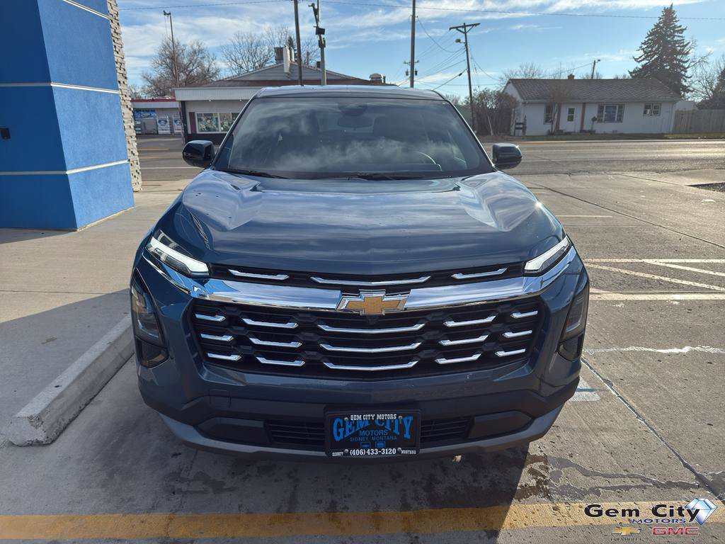 New 2026 Chevrolet Equinox LT image 3