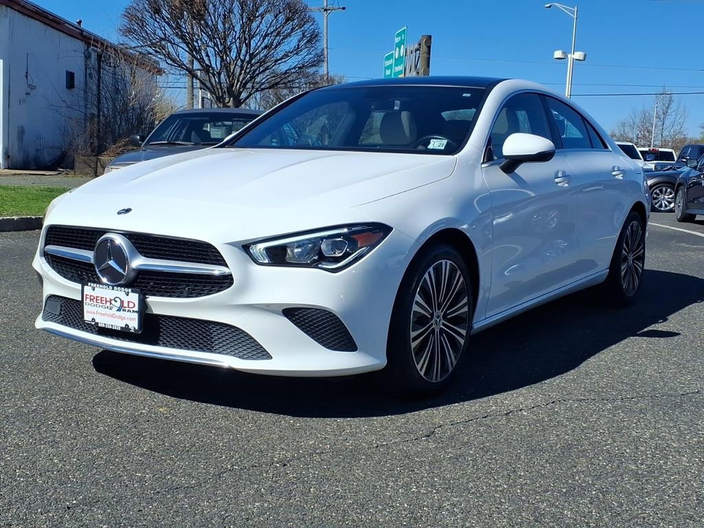 Used 2022 Mercedes-Benz CLA 250 image 3