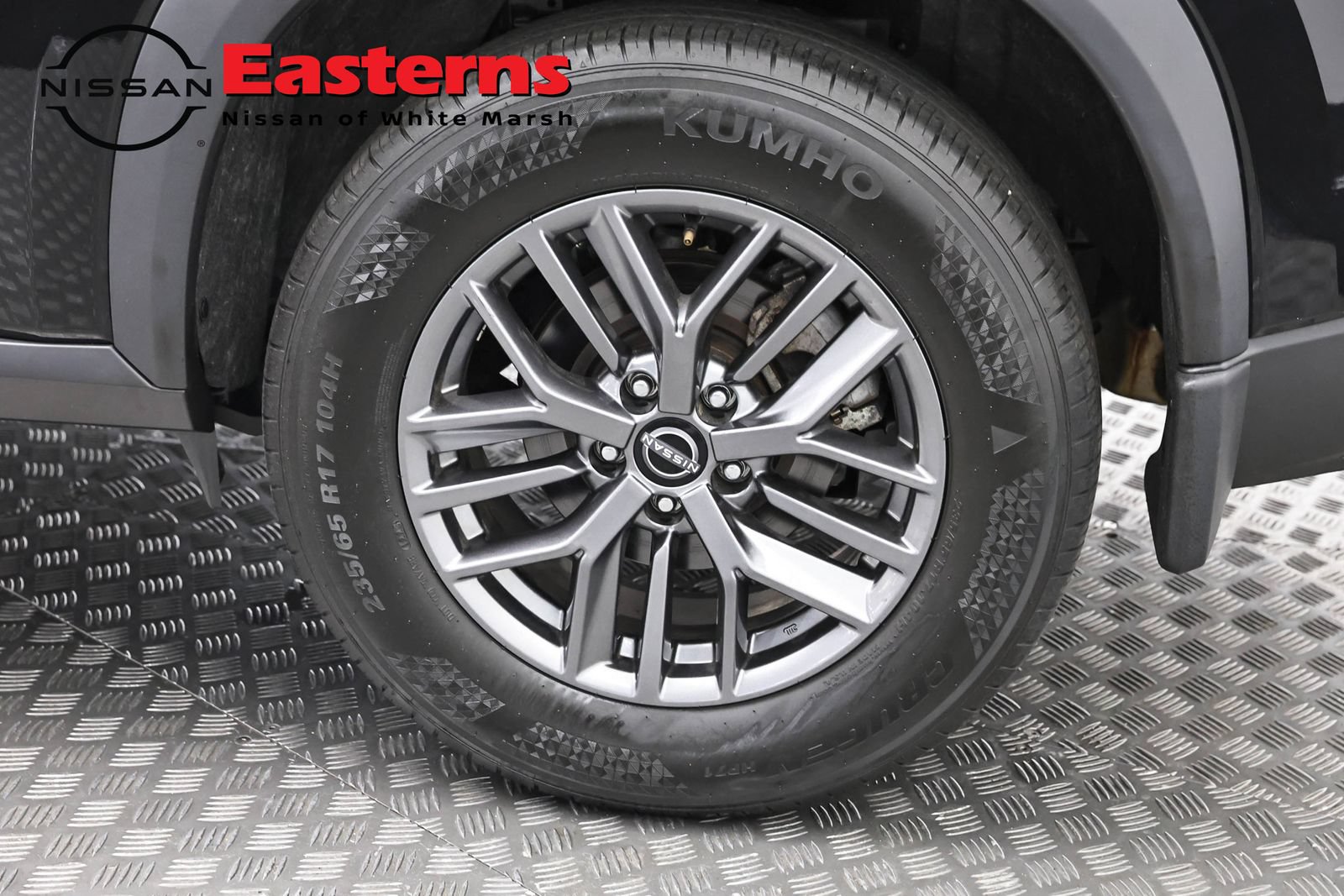 Used 2023 Nissan Rogue S AWD/4WD image 33
