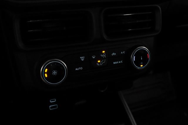 Used 2022 Ford Maverick XL image 24