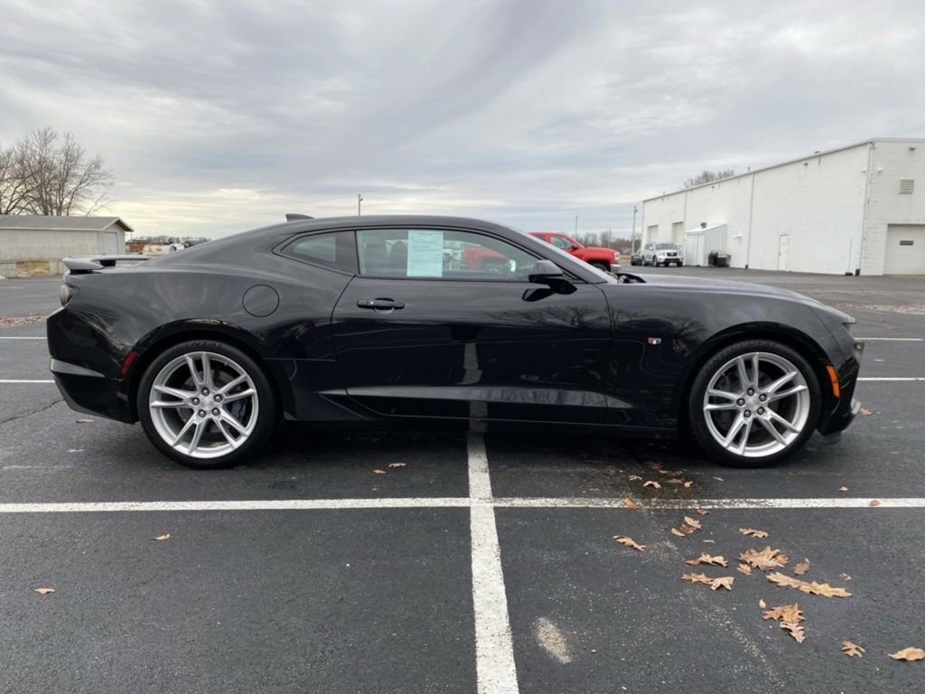 Used 2019 Chevrolet Camaro SS image 8