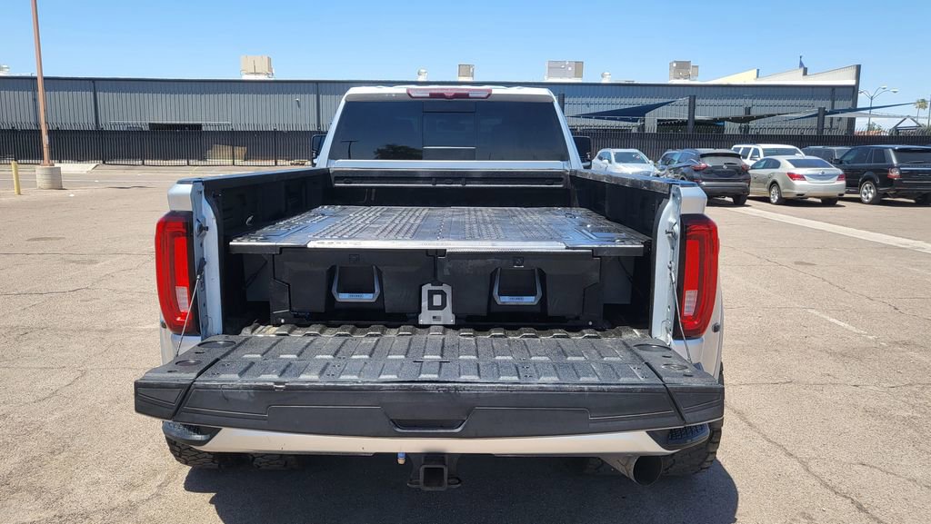 Used 2020 GMC Sierra 3500 SLT w/ SLT Premium Plus Package AWD/4WD image 11