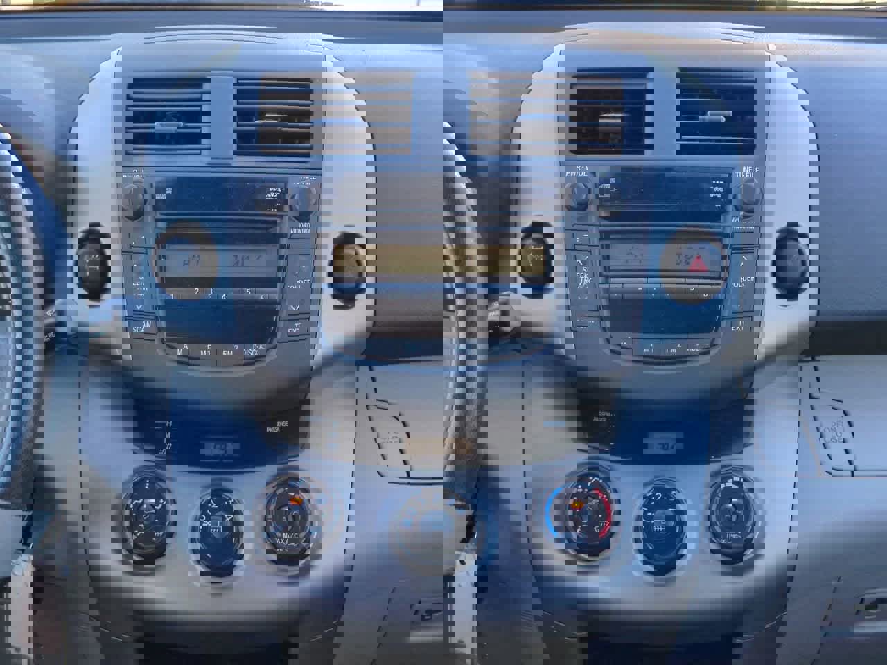 Used 2006 Toyota RAV4 4WD image 17