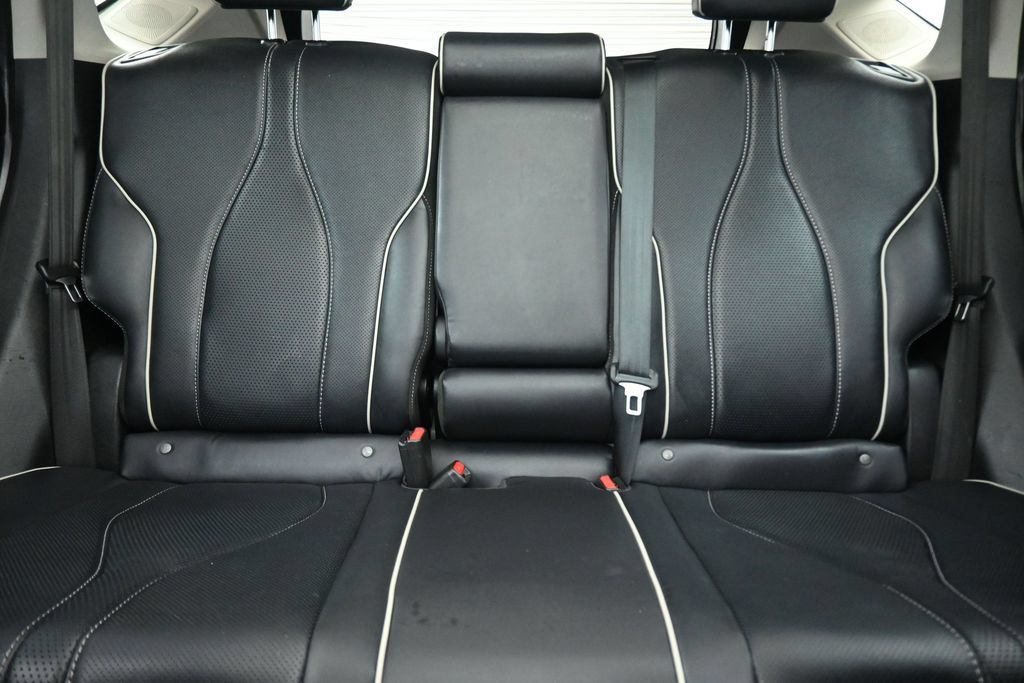 Used 2019 Acura RDX w/ Advance Package AWD/4WD image 34