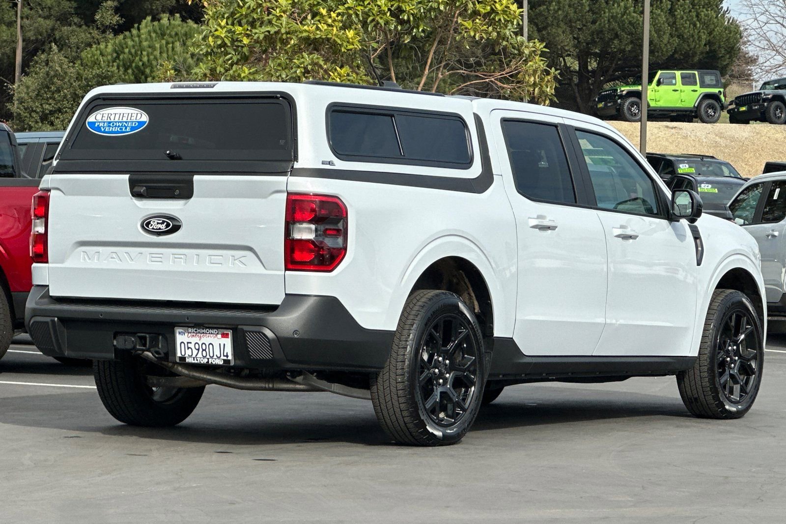 Certified 2025 Ford Maverick Lariat w/ Black Appearance Package image 5