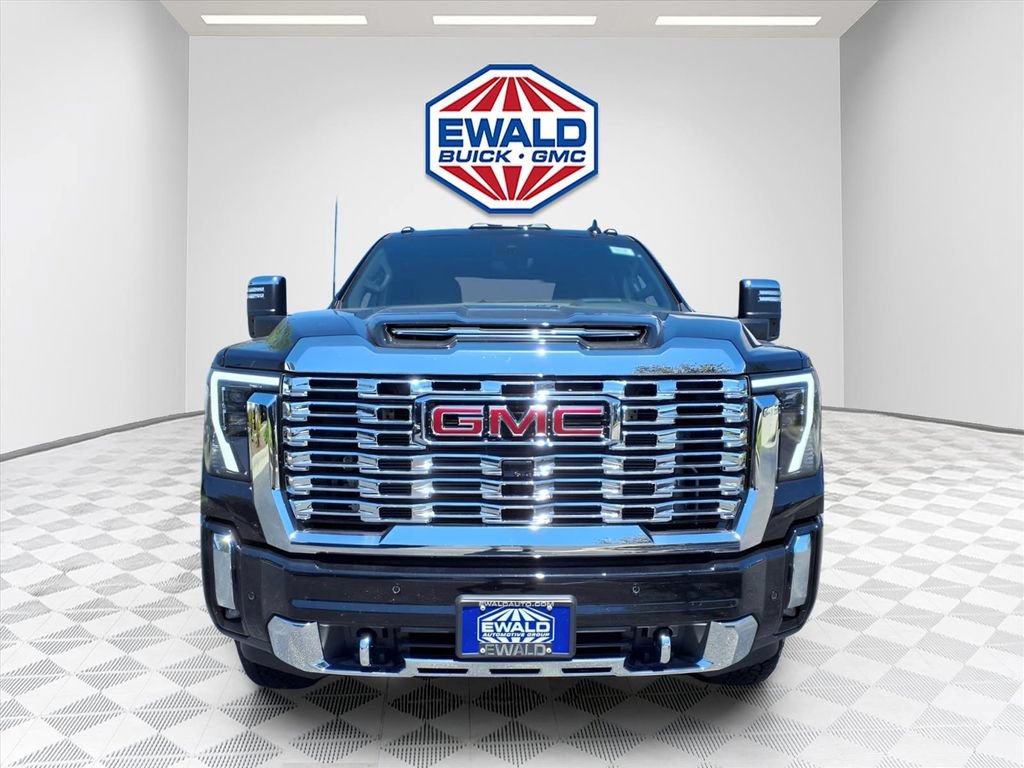 New 2026 GMC Sierra 2500 Denali w/ Technology Package AWD/4WD image 5