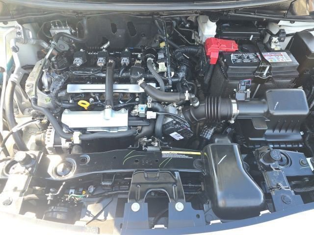 Used 2024 Nissan Versa SV image 9