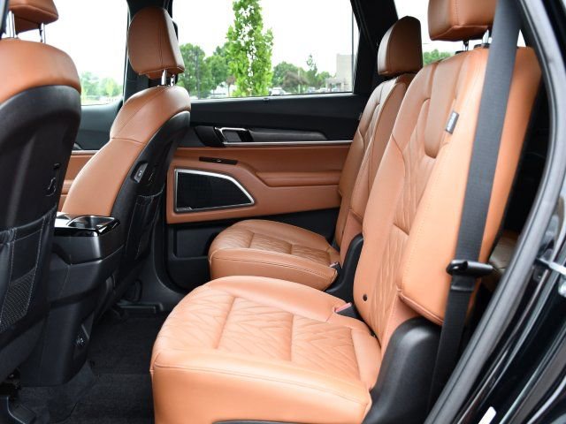 Used 2023 Kia Telluride EX X-Line AWD/4WD image 19