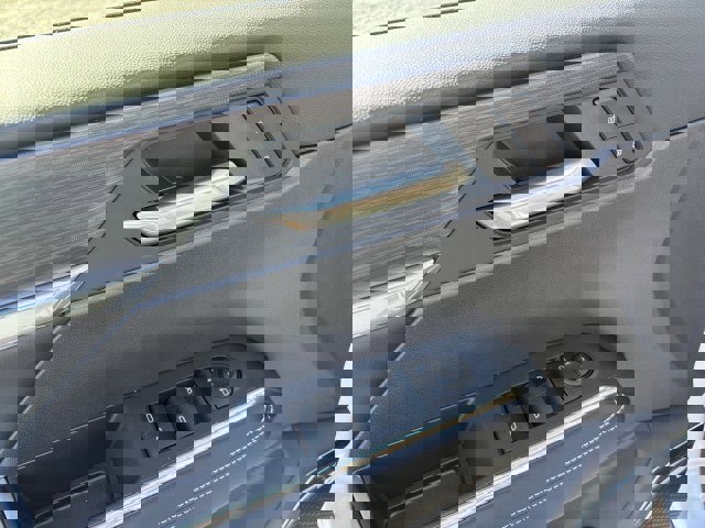 New 2026 GMC Acadia Elevation image 11