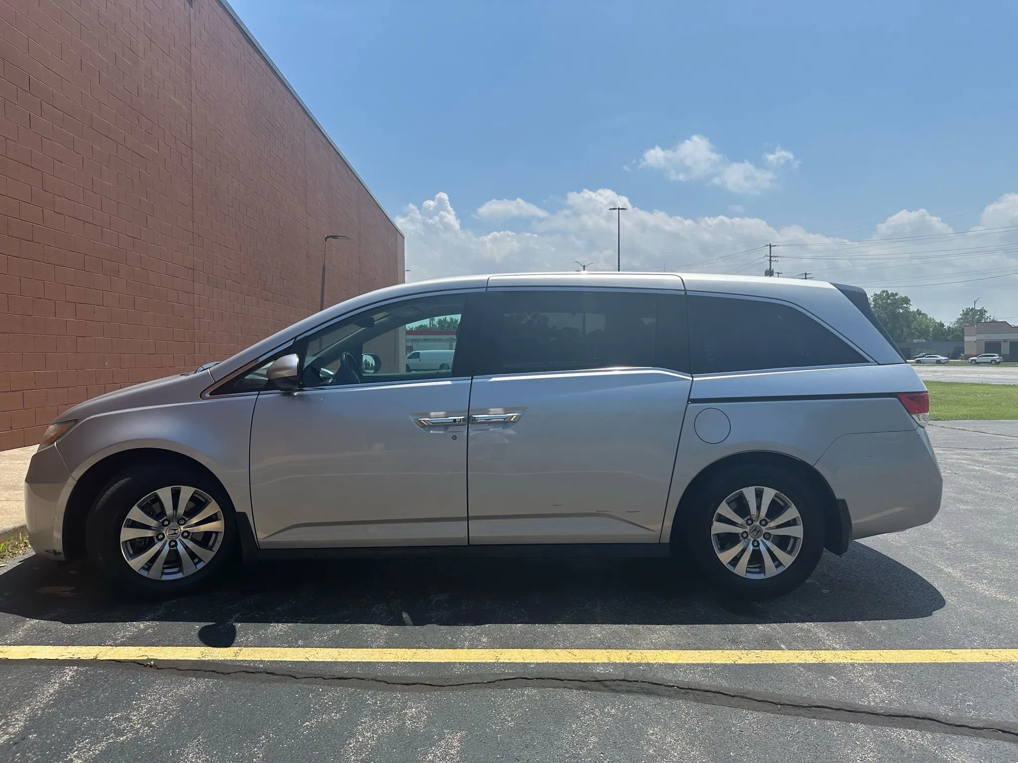 Used 2015 Honda Odyssey EX-L image 8