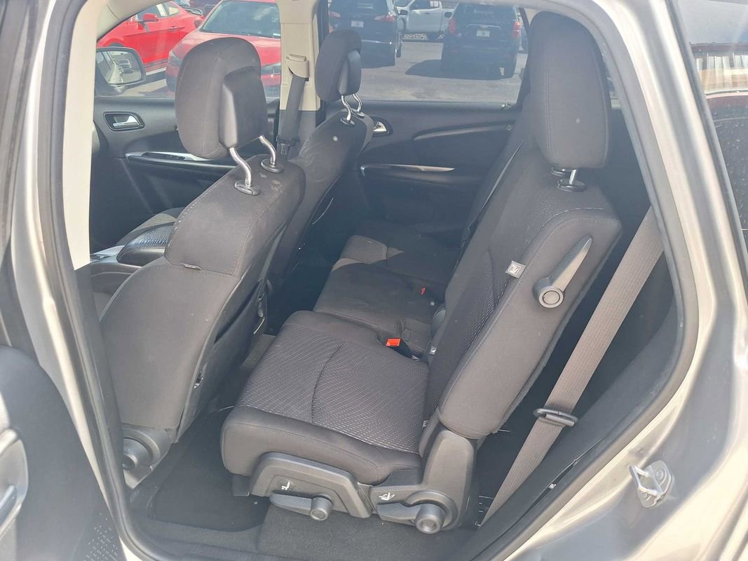 Used 2019 Dodge Journey SE w/ Premium Group AWD/4WD image 12