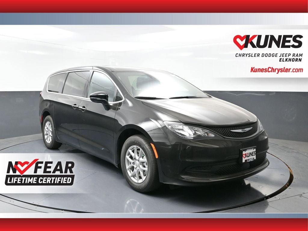 New 2026 Chrysler Voyager LX image 1